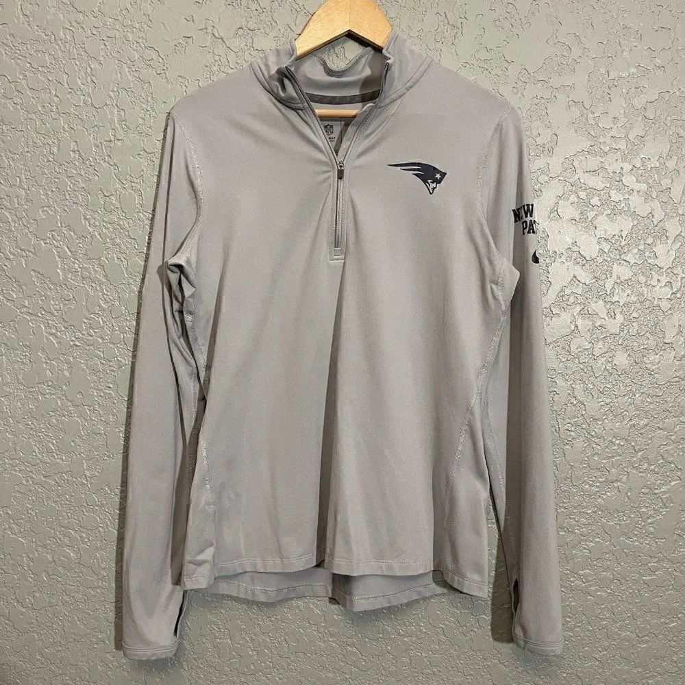 Nike X NFL New England Patriots Long Sleeve Top